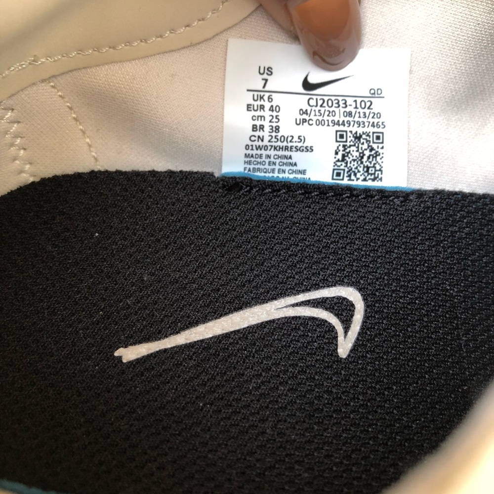 Nike Air Zoom-Type - Picture 12 of 16